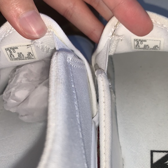 Vans | Asher All white Canvas Shoes women’s size 9 - Picture 7 of 12